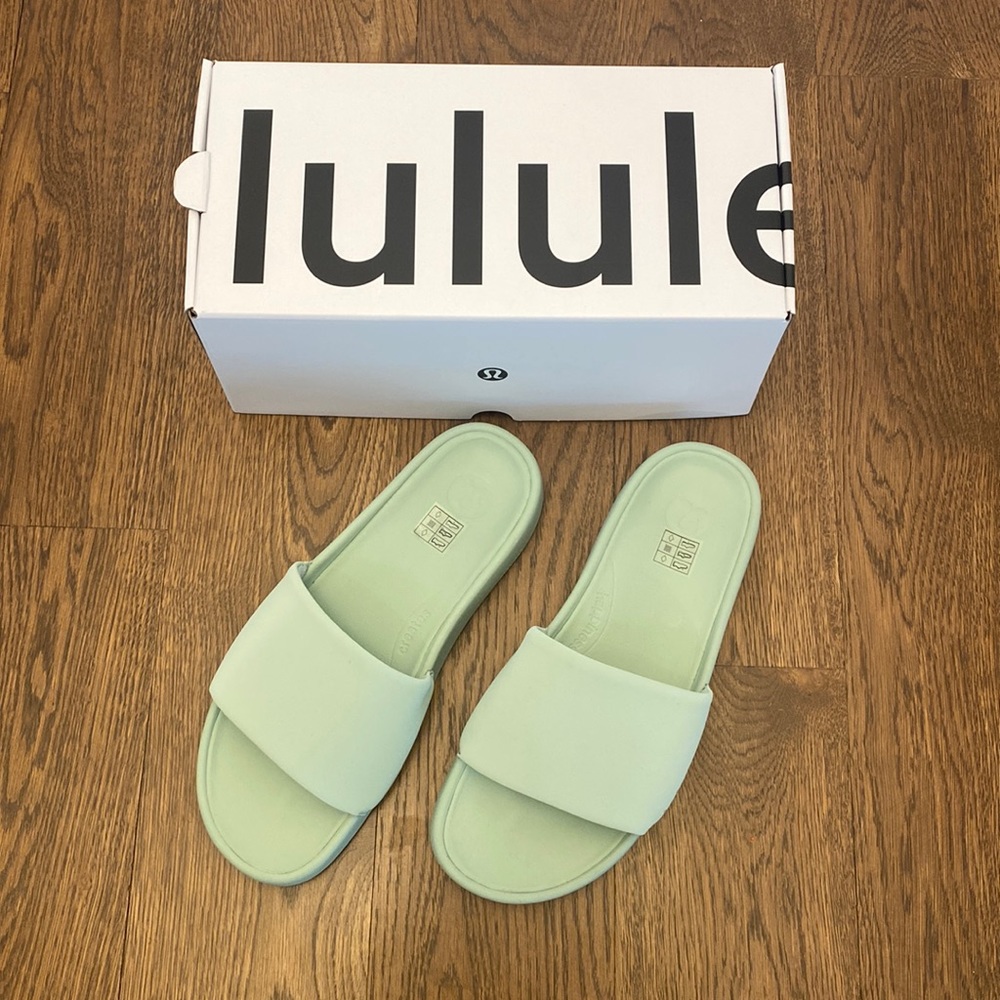 Lululemon Restfeel Slides in Delicate Mint-Size 9 - NWT/Will ship with shoebox.
